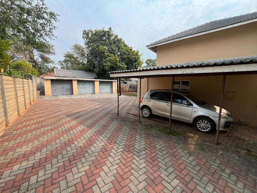 4 Bedroom Property for Sale in Protea Park North West